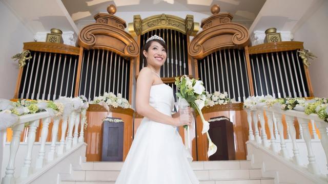 ウェディングドレス