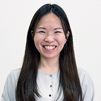 編集部 コスメ班尾崎