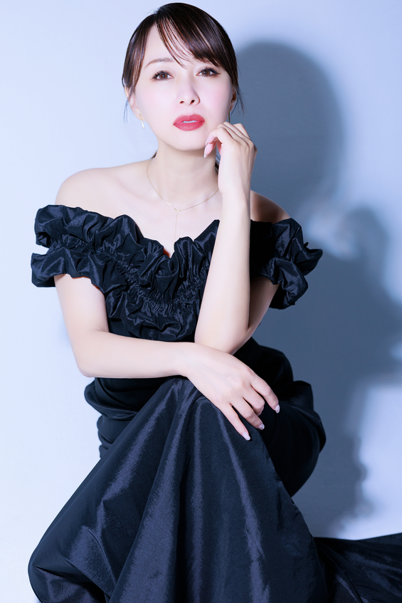 FV画像　シック美奈代さん